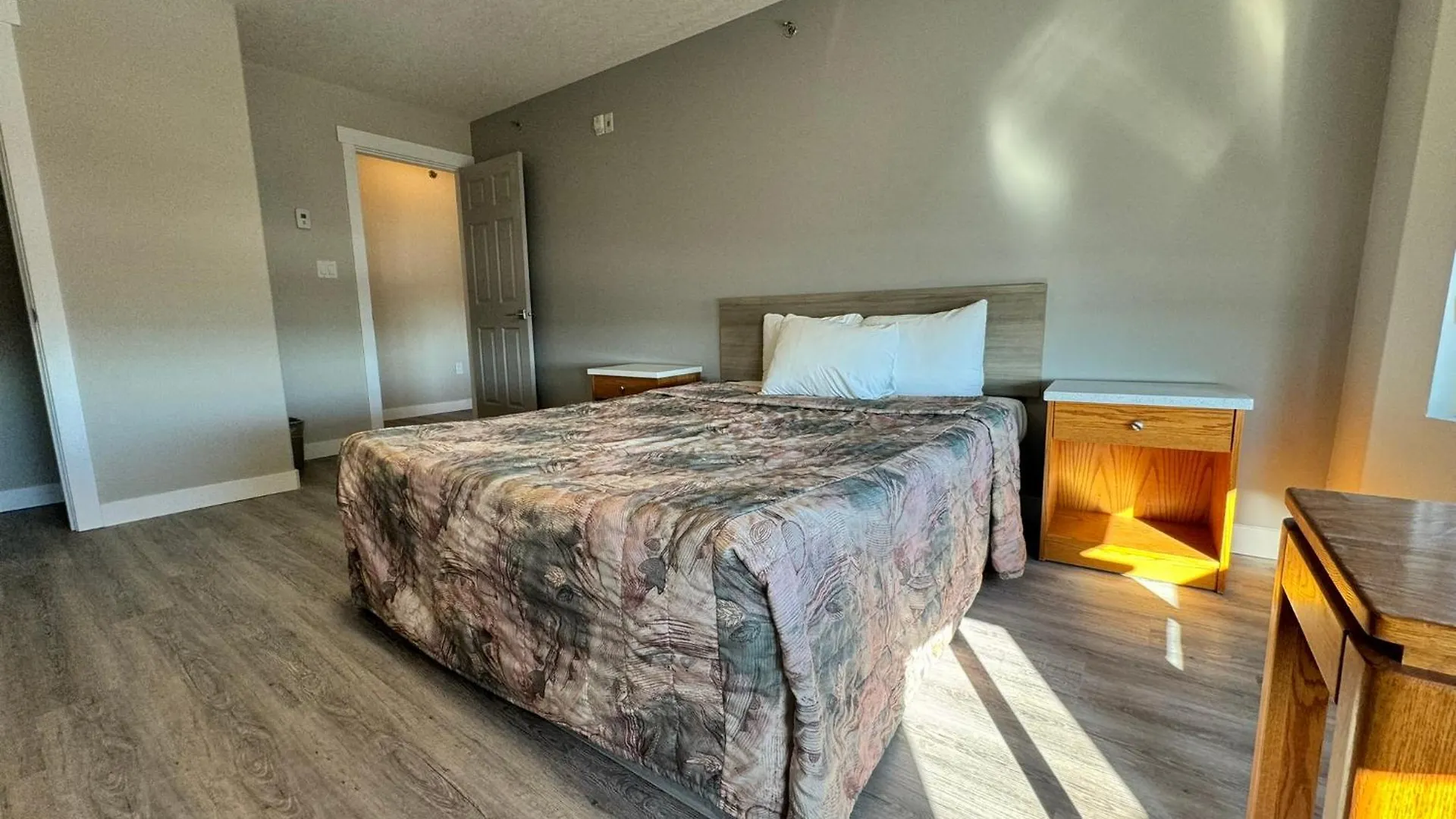 Western Budget Motel Leduc #3