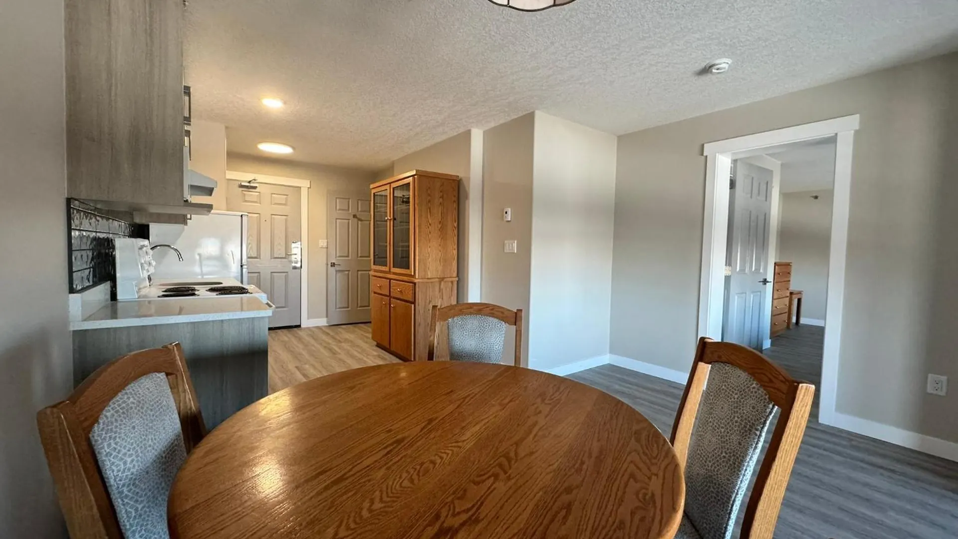 Western Budget Inns&Suites Leduc 2*,  Canada