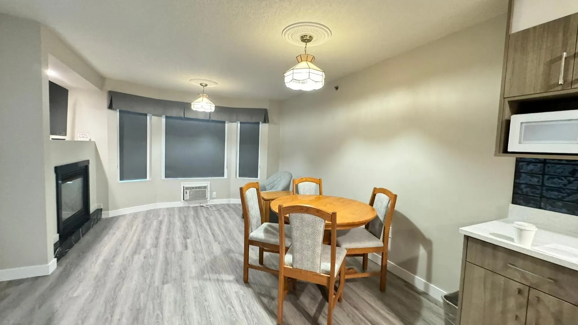 **  Western Budget Motel Leduc #3 Canada