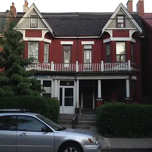 Chinatown Travellers Guest house Toronto