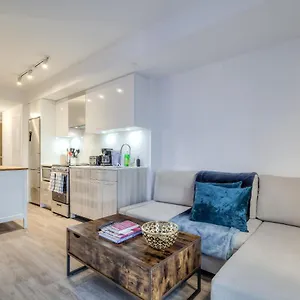 Suites -jarvis Aparthotel Toronto